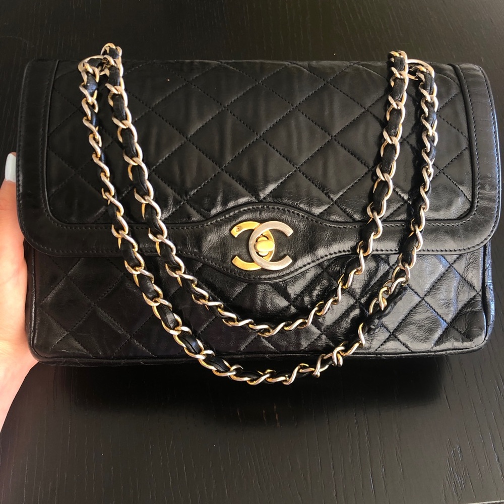 CHANEL VINTAGE BAG*